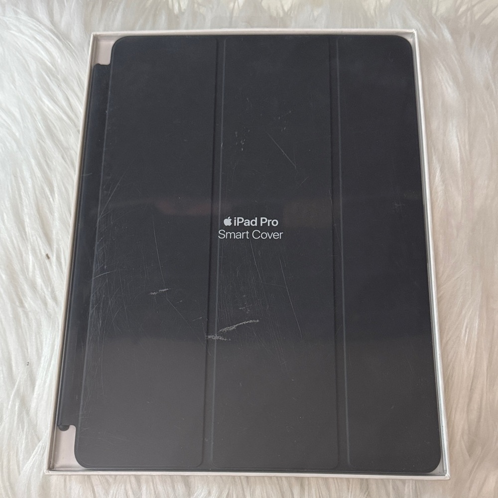 Apple iPad Pro Smart Cover in Black